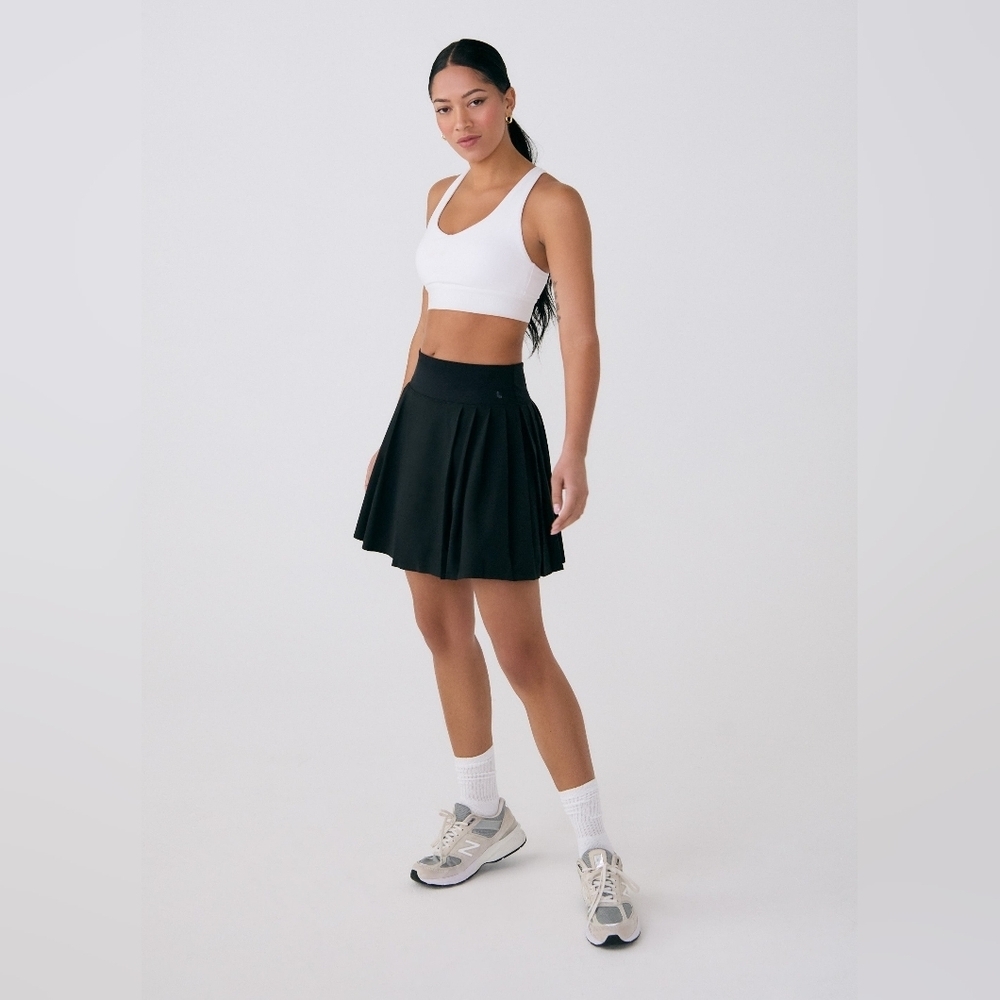 NEW Lole Black Pleated A-Line Skort, Size Medium